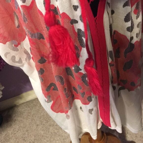 Boston Proper floral lace up poncho s/m. NWT - Picture 6 of 9